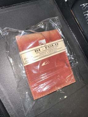 New Handcrafted Tan Genuine Leather Bi-Fold Wallet with Multi-Window Pass Case